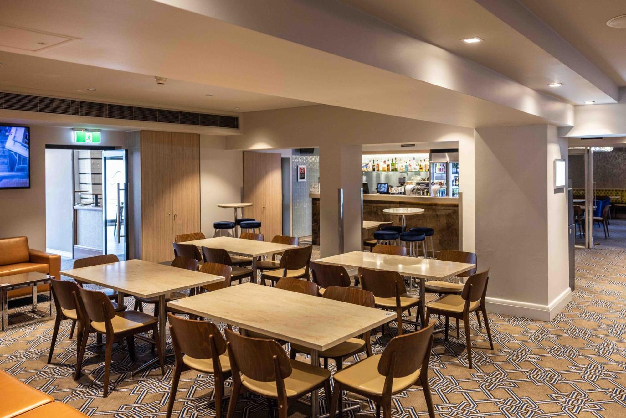 Royal Hotel Randwick Сидней Экстерьер фото
